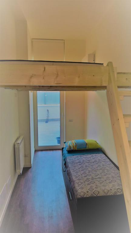 Sacra Famiglia Ausonia Apartment Палермо Екстериор снимка