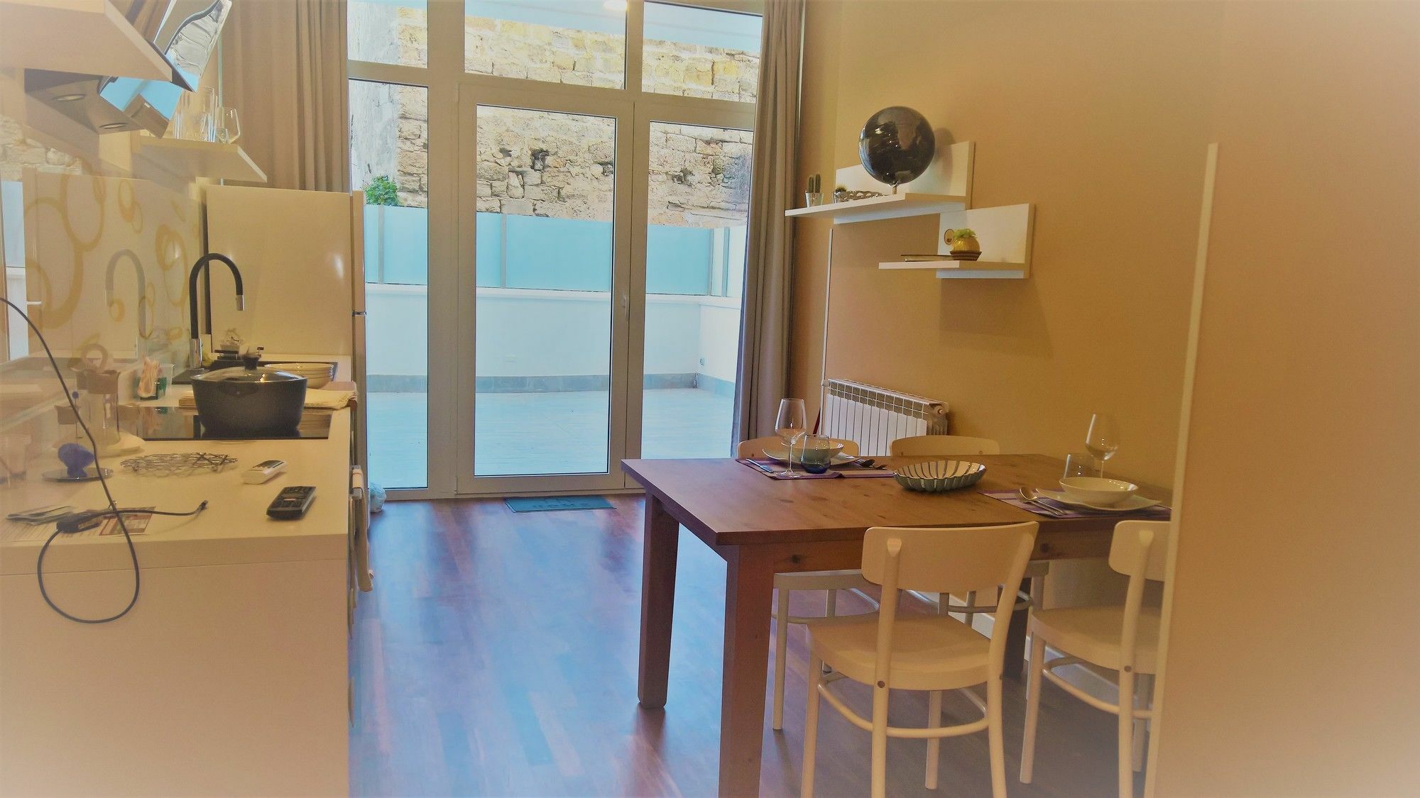 Sacra Famiglia Ausonia Apartment Палермо Екстериор снимка